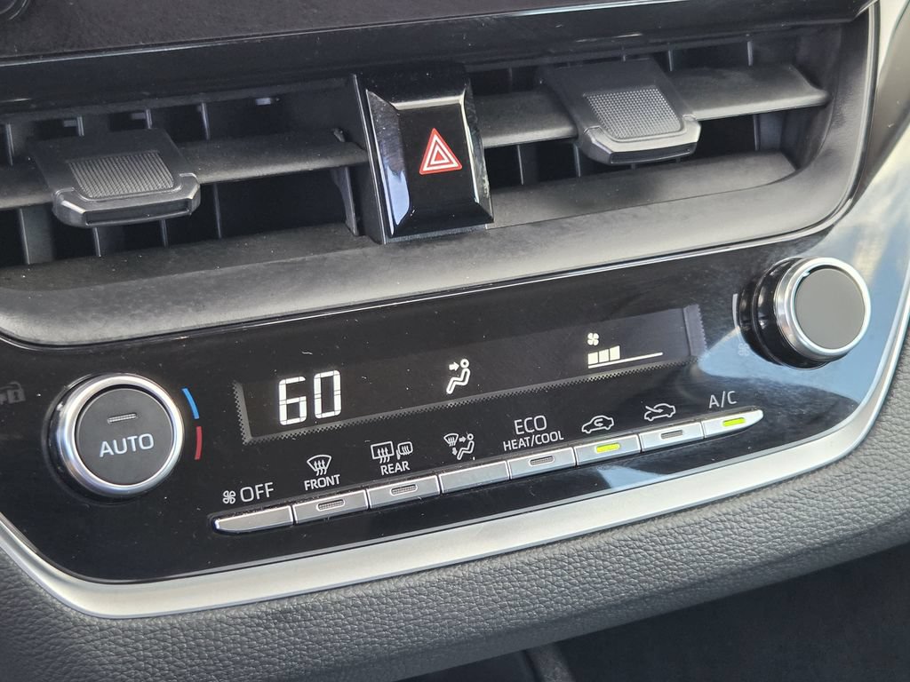 Used 2026 Toyota Corolla LE FWD image 19