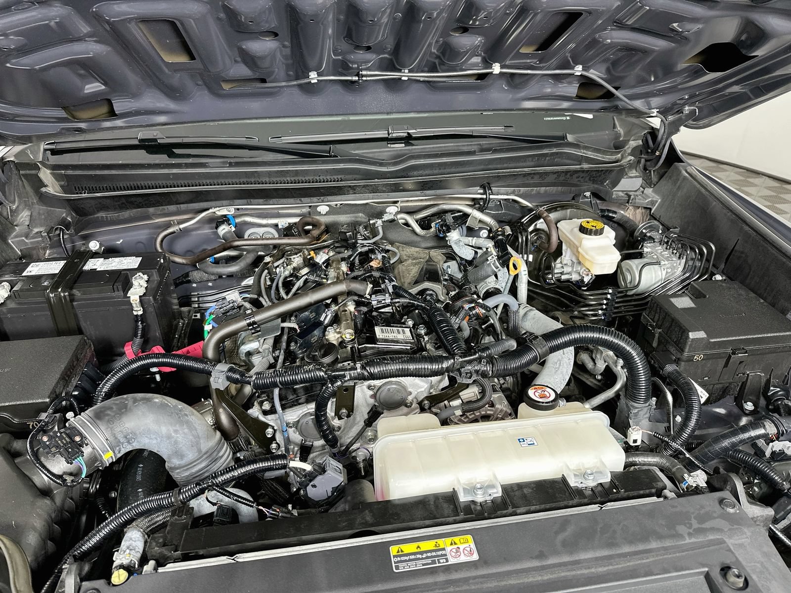 Certified 2024 Toyota Tacoma TRD Off-Road w/ TRD Off Road Upgrade Package AWD/4WD image 31