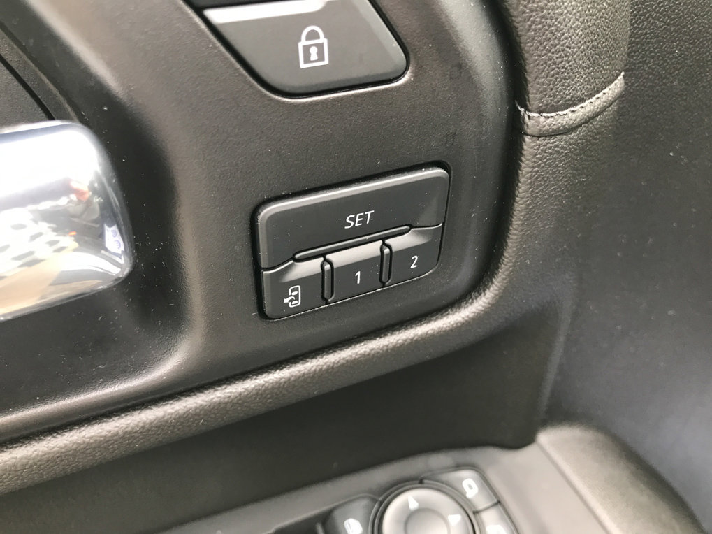 Used 2022 GMC Sierra 1500 SLT w/ SLT Premium Package image 15