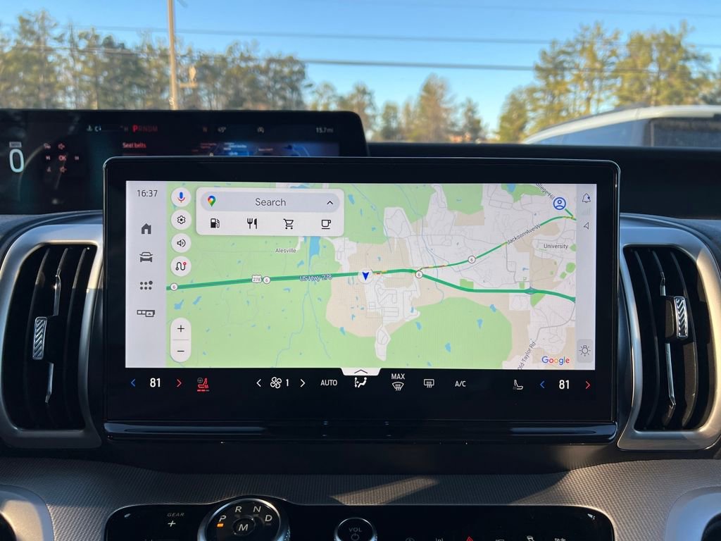 New 2026 Ford Expedition Active image 16