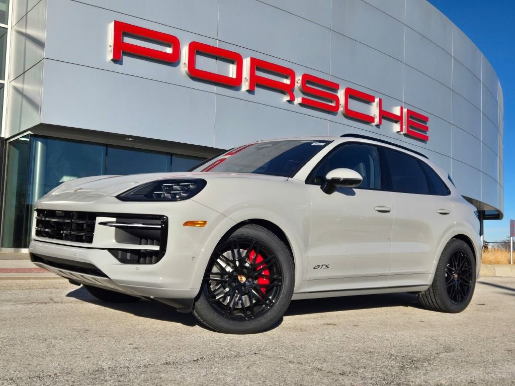 New 2026 Porsche Cayenne GTS image 1