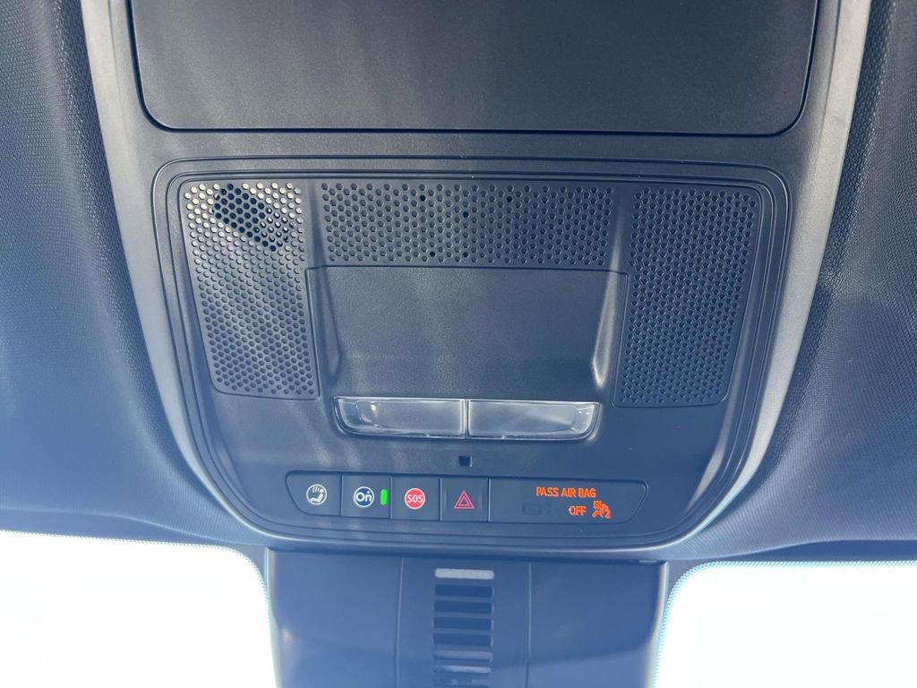 Used 2024 Chevrolet Traverse Z71 image 31