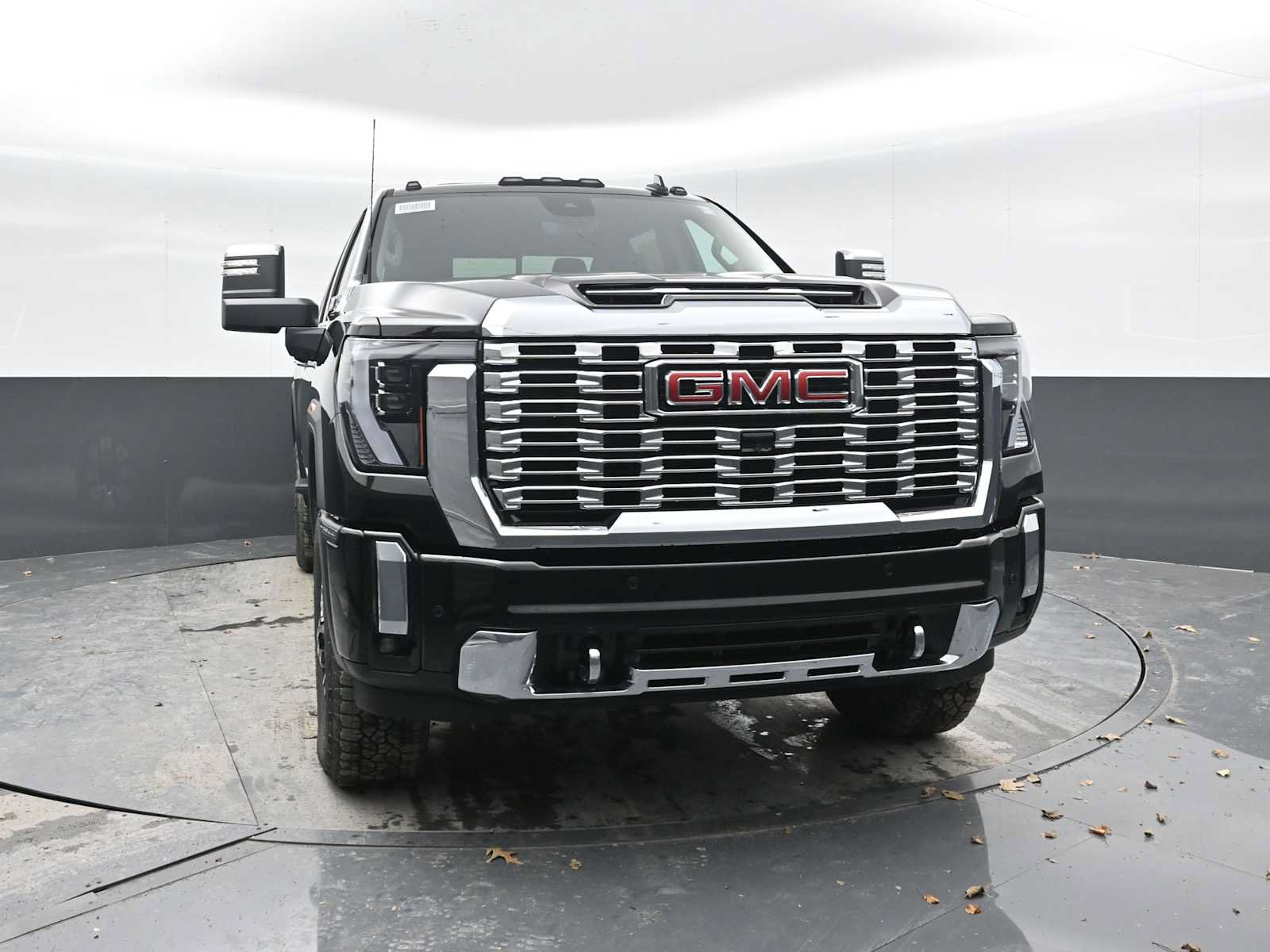 Used 2026 GMC Sierra 2500 Denali w/ Denali Reserve Package AWD/4WD image 6