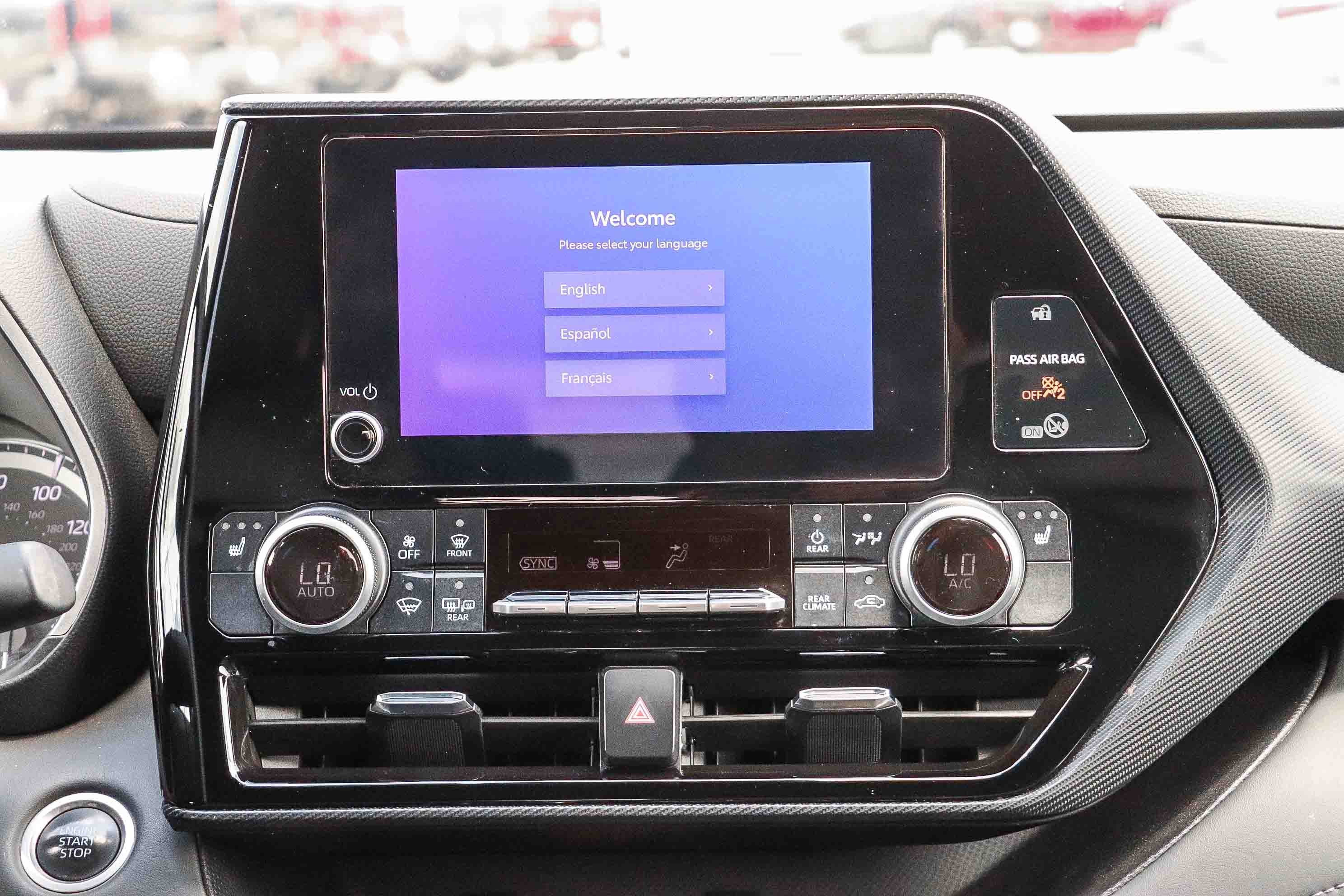 Certified 2024 Toyota Highlander XSE FWD image 15