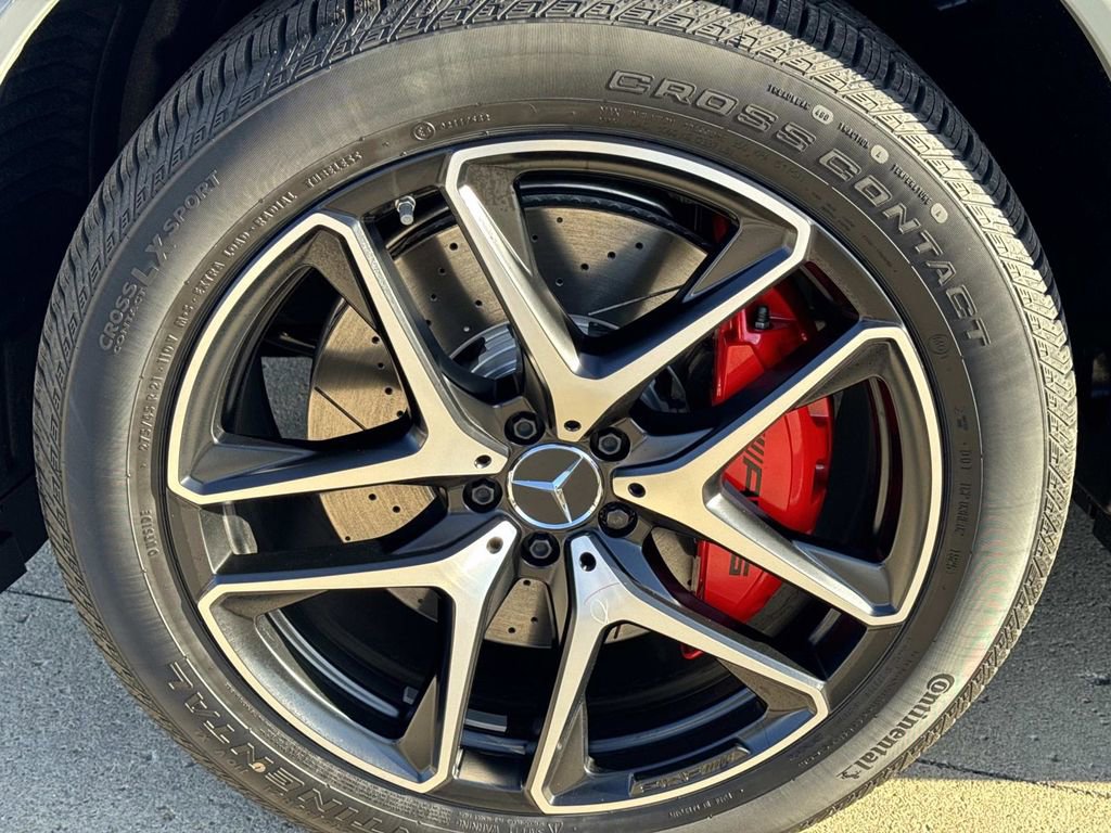 New 2026 Mercedes-Benz GLE 63 AMG S image 11