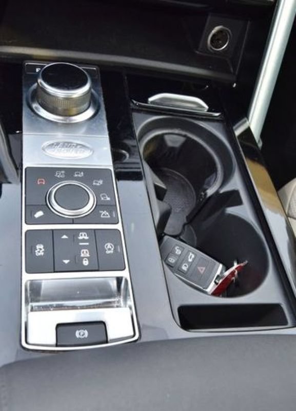 Used 2019 Land Rover Discovery HSE AWD/4WD image 32