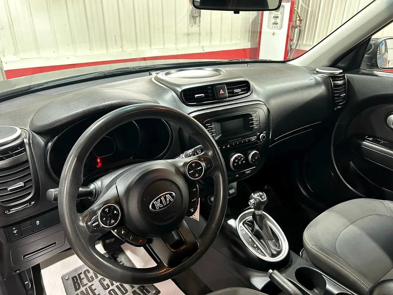 Used 2015 Kia Soul image 14