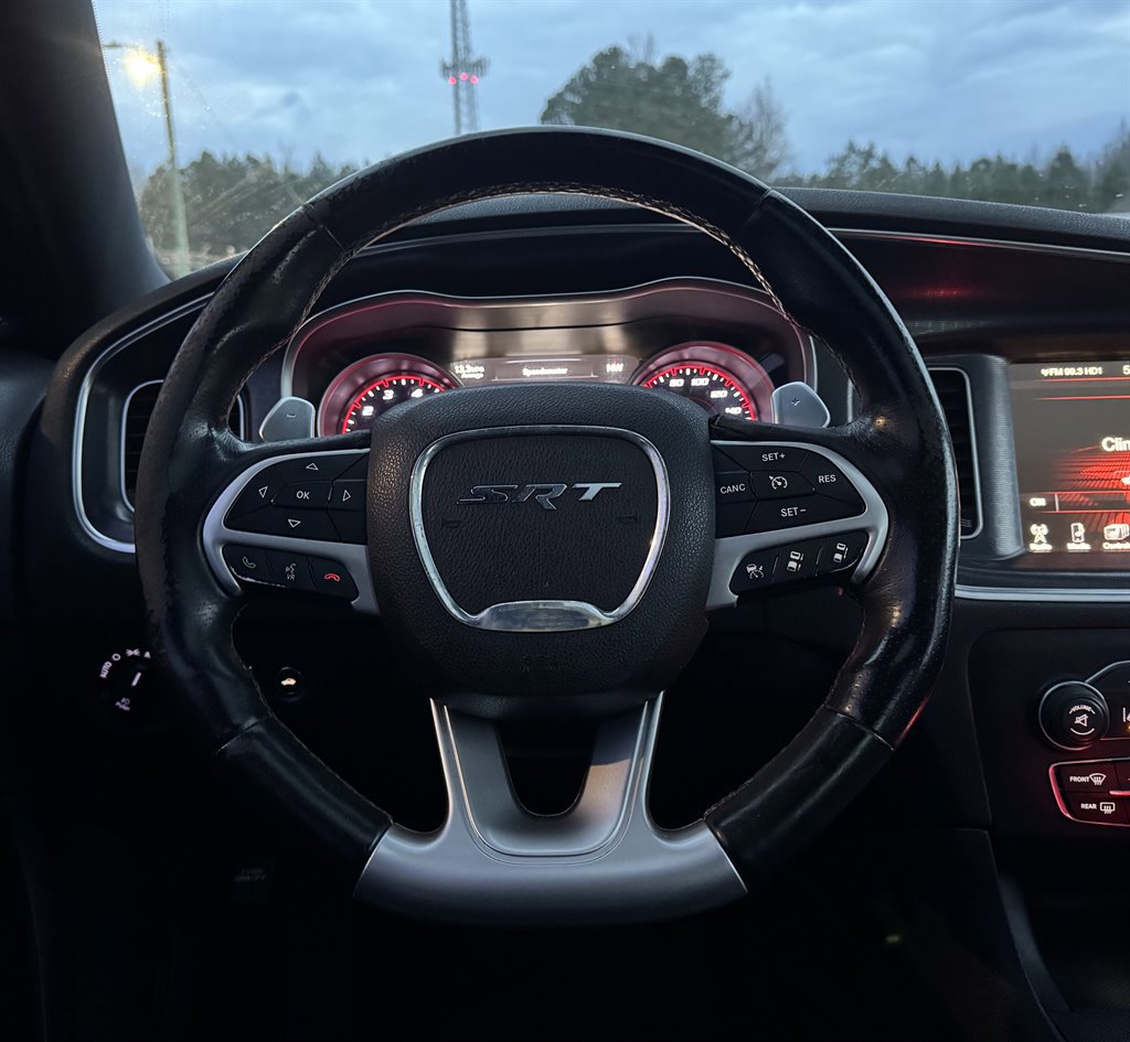 Used 2016 Dodge Charger SRT w/ Technology Group image 15