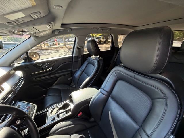 Certified 2022 Lincoln Corsair Reserve w/ Equipment Group 201A image 12