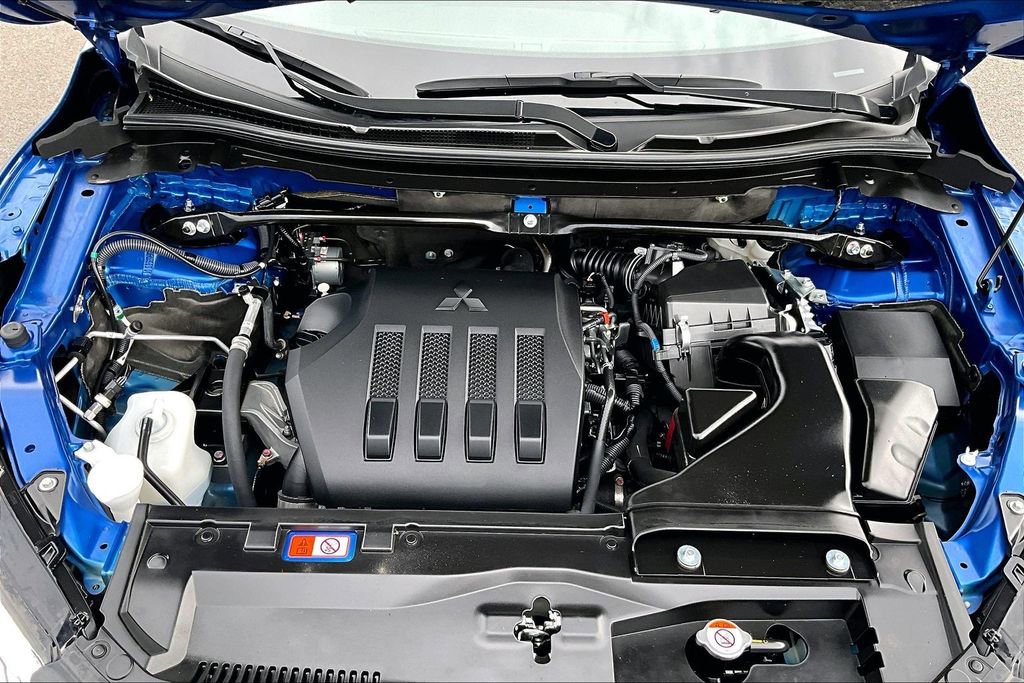 Used 2025 Mitsubishi Eclipse Cross SE image 10