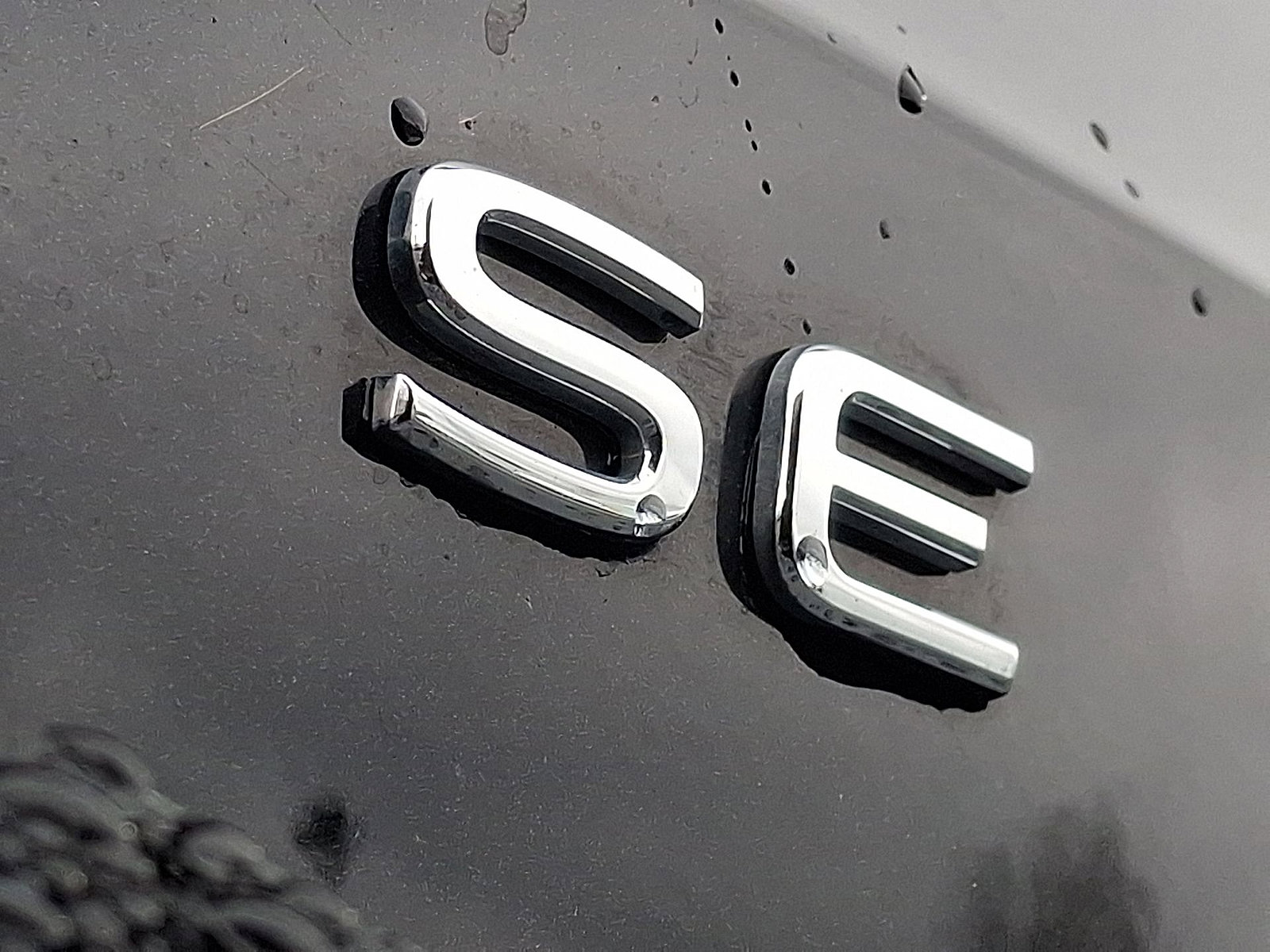 Used 2025 Volkswagen Taos SE FWD image 24