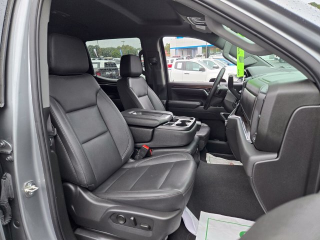 Used 2025 GMC Sierra 1500 SLT AWD/4WD image 20