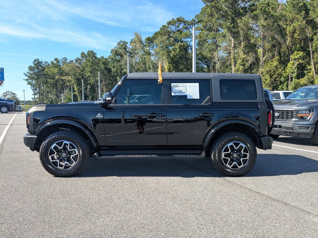 Used 2025 Ford Bronco Outer Banks AWD/4WD image 36