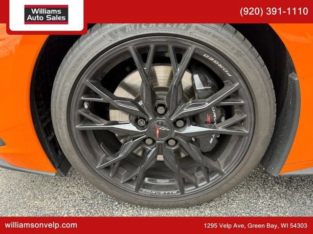 Used 2024 Chevrolet Corvette Stingray Preferred Conv w/ Z51 Performance Package RWD image 39