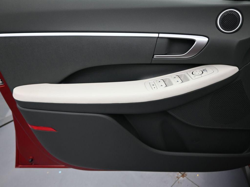 New 2026 Hyundai Sonata SE FWD image 21
