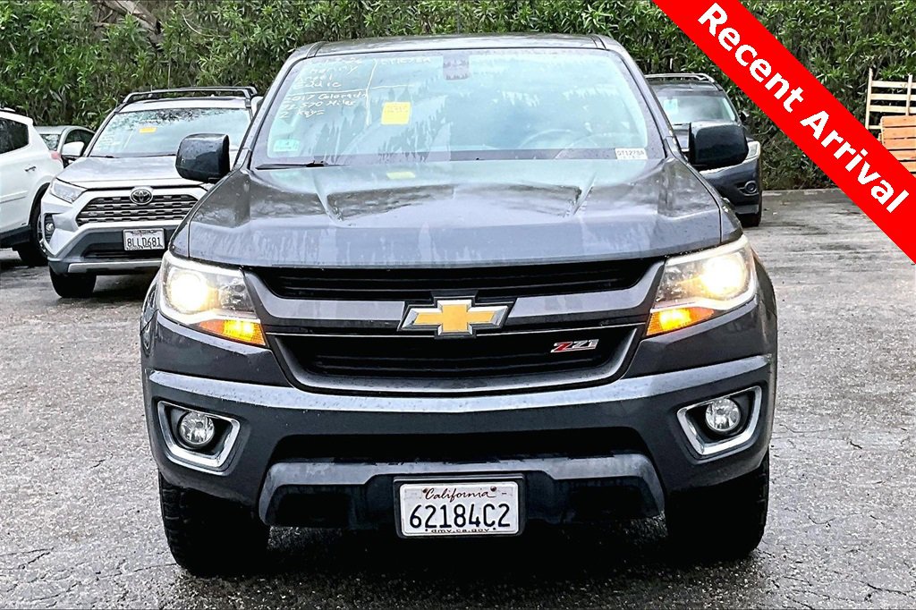 Used 2017 Chevrolet Colorado Z71 image 2