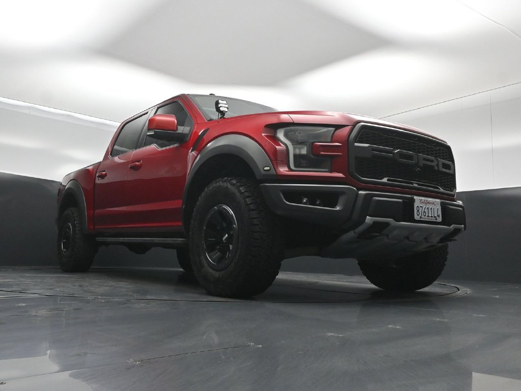Certified 2017 Ford F150 Raptor w/ Equipment Group 802A Luxury AWD/4WD image 46