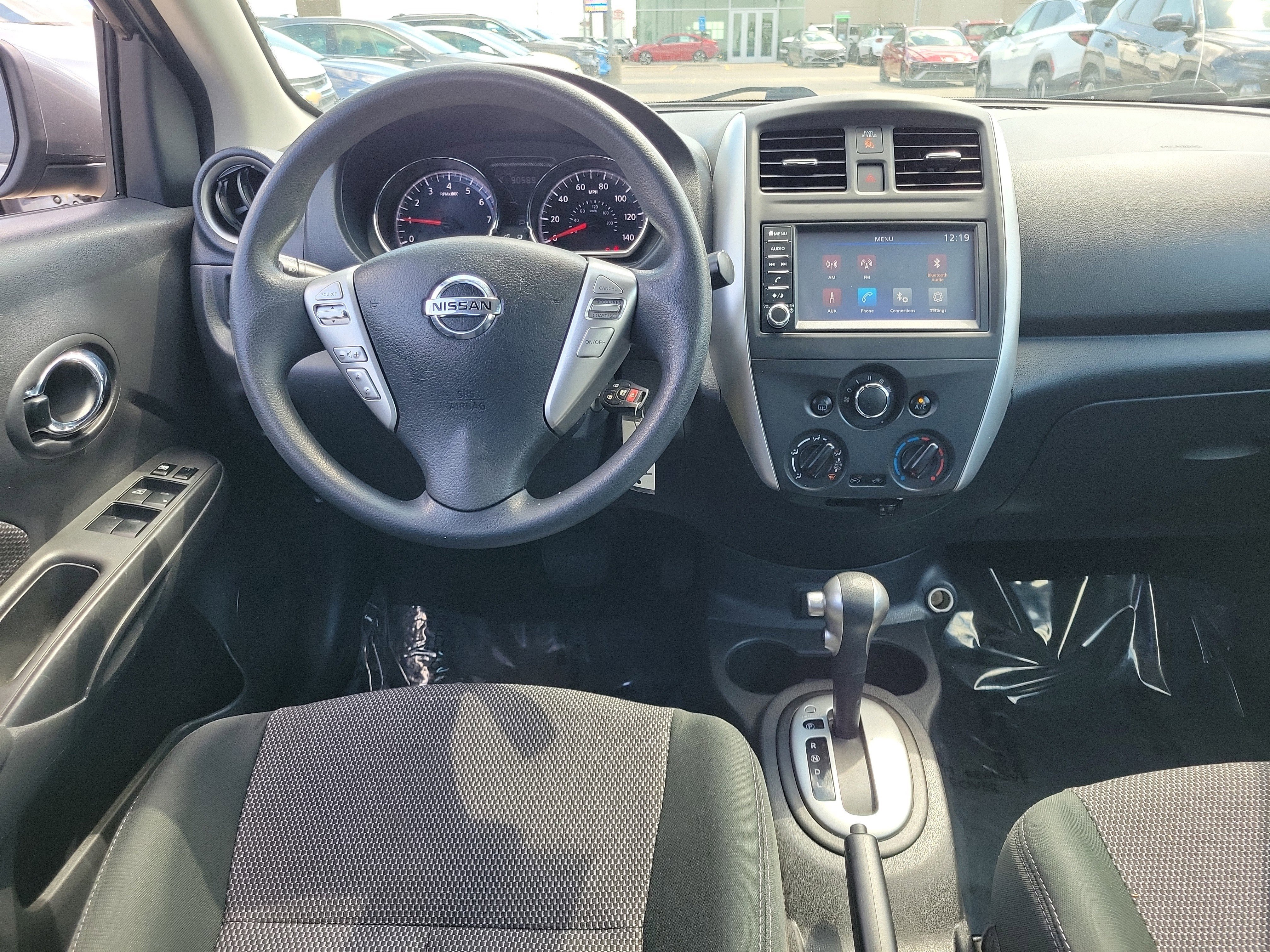 Used 2019 Nissan Versa SV FWD image 9