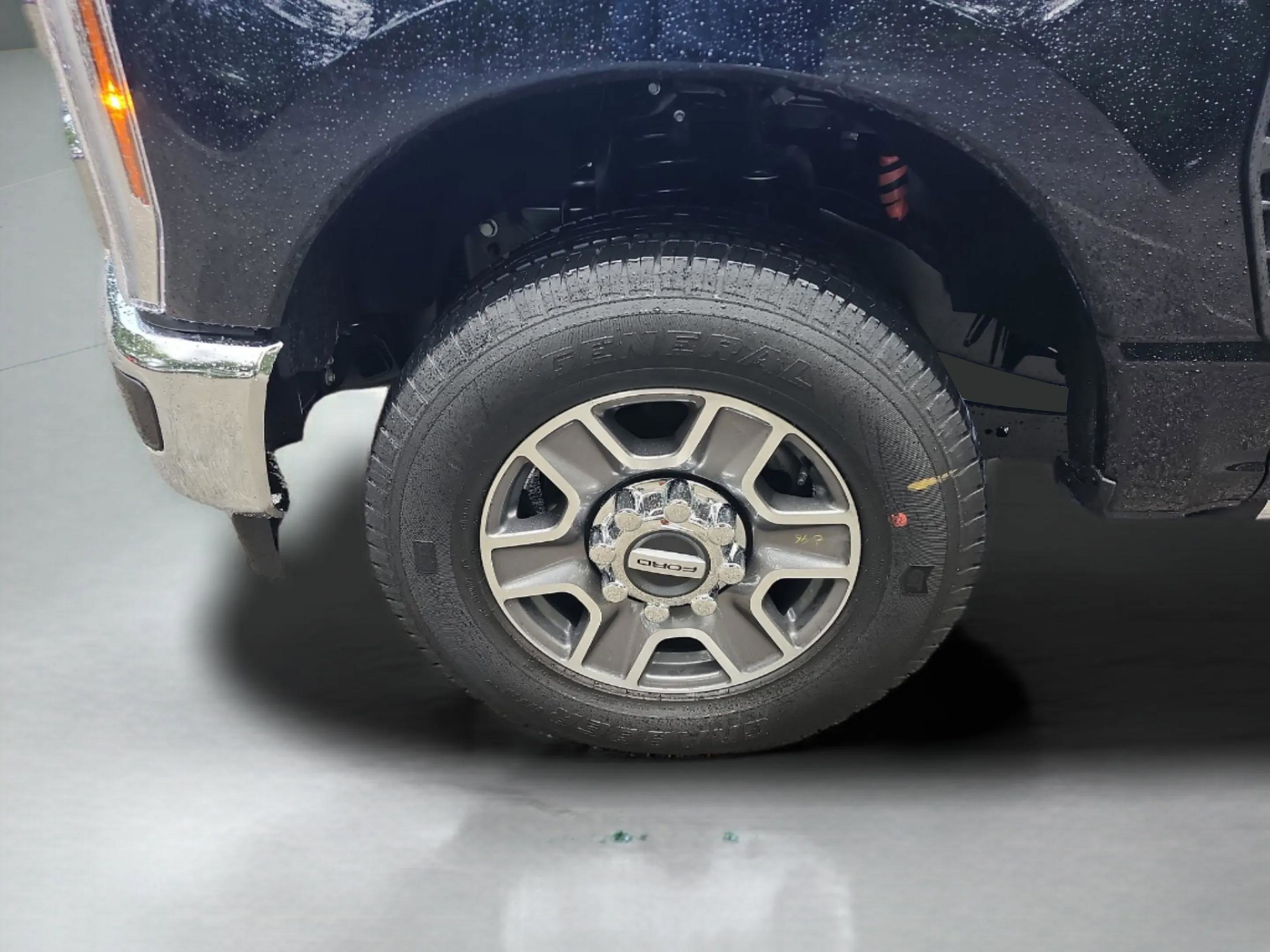 New 2026 Ford F250 Lariat image 12