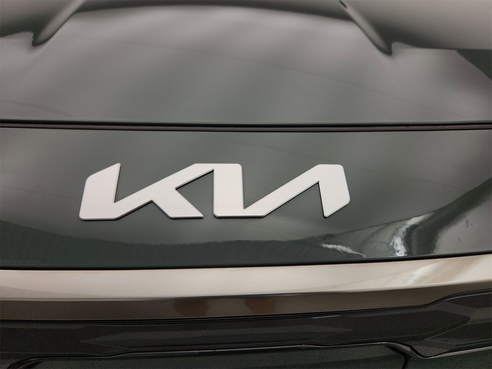Certified 2025 Kia Niro Wind image 23