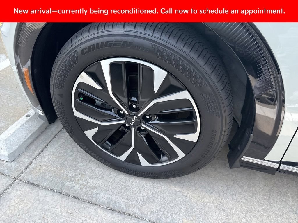 Certified 2023 Kia EV6 Wind RWD image 8