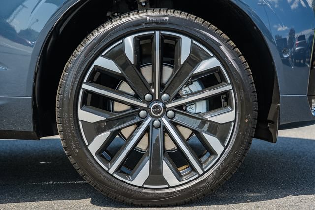 New 2027 Volvo XC60 B5 Ultra AWD/4WD image 18