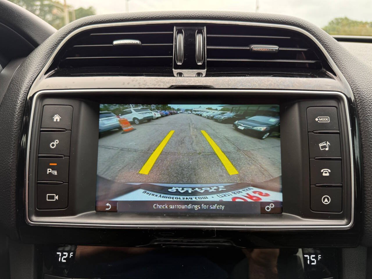 Used 2017 Jaguar F-PACE Prestige AWD/4WD image 16