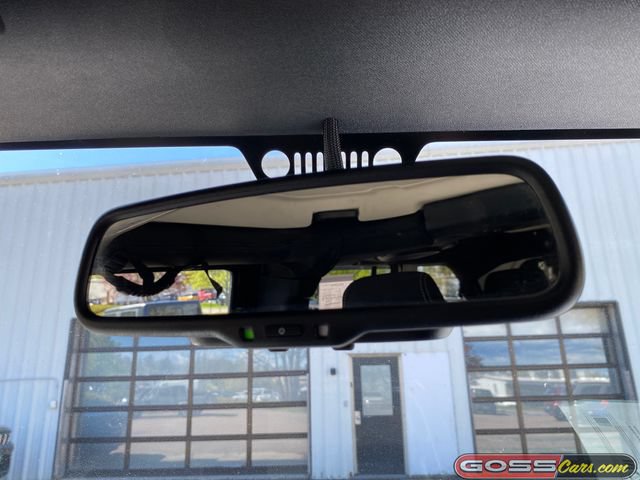 Used 2013 Jeep Wrangler Unlimited Sahara w/ Connectivity Group AWD/4WD image 13