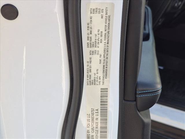 Used 2022 Jeep Grand Cherokee Trailhawk AWD/4WD image 13