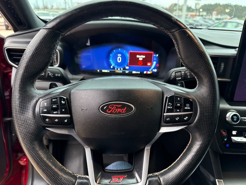 Used 2020 Ford Explorer ST w/ ST Street Pack image 22