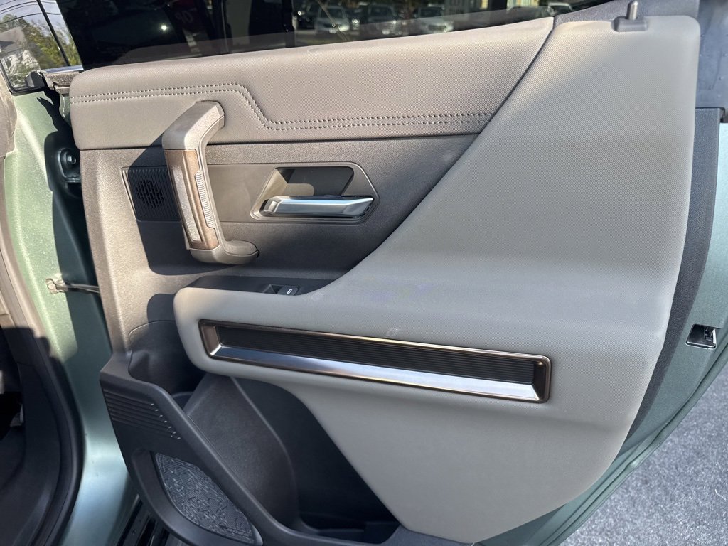 Used 2024 GMC Hummer EV 3X image 31