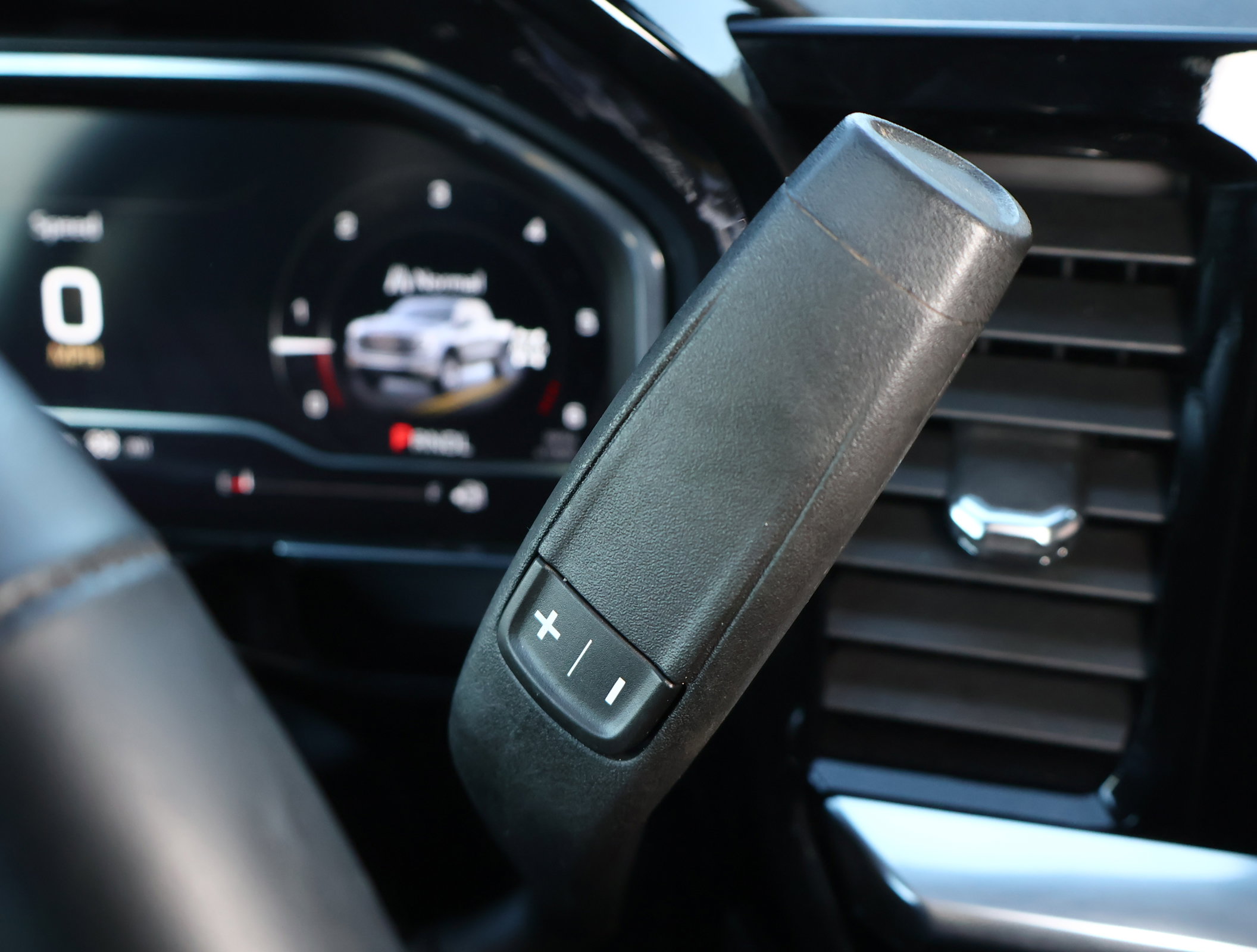 Used 2024 GMC Sierra 1500 Elevation image 16