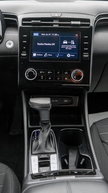Used 2022 Hyundai Santa Cruz SEL AWD/4WD image 16