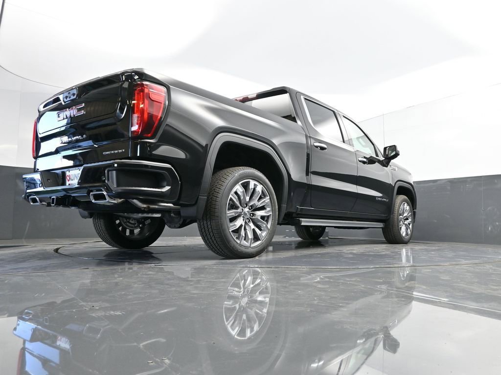 New 2026 GMC Sierra 1500 Denali w/ Denali Reserve Package image 44