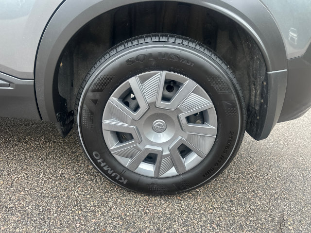 Used 2025 Nissan Kicks S FWD image 17