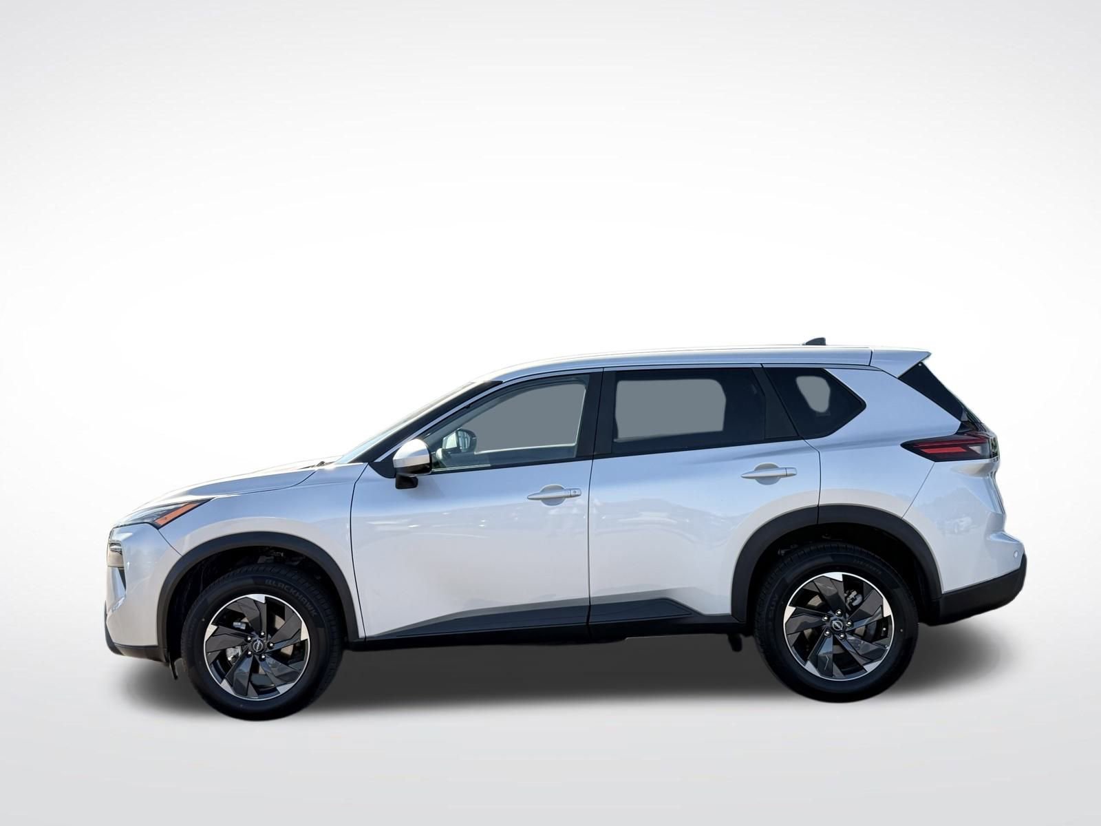 Used 2024 Nissan Rogue SV image 9