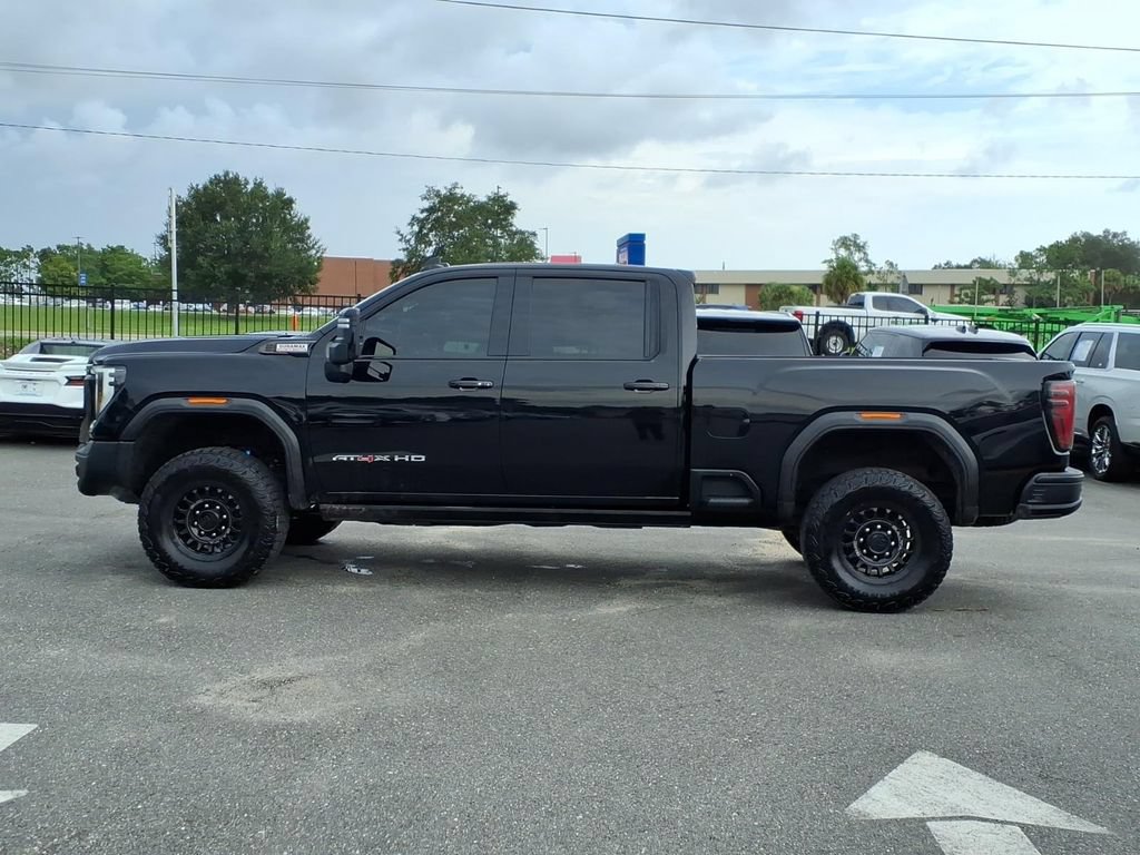 Used 2024 GMC Sierra 2500 AT4X w/ AT4X AEV Edition AWD/4WD image 4
