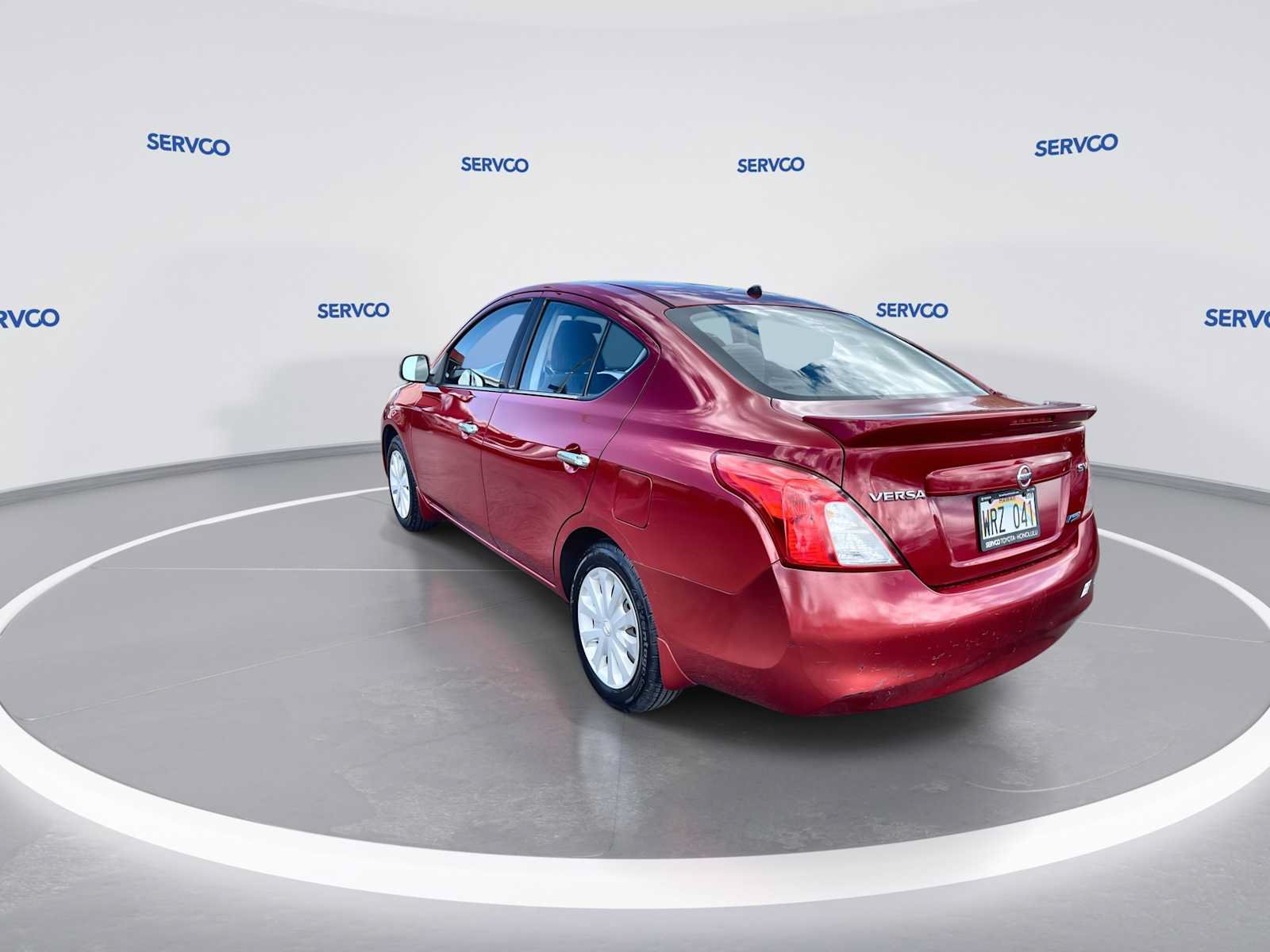 Used 2014 Nissan Versa SV FWD image 6