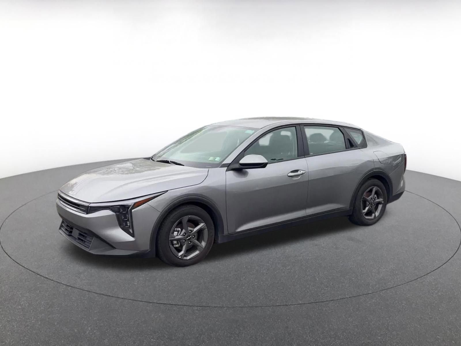 Used 2025 Kia K4 FWD image 8