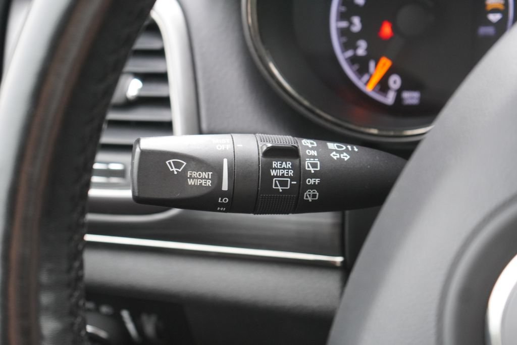 Used 2020 Jeep Grand Cherokee Limited X AWD/4WD image 16