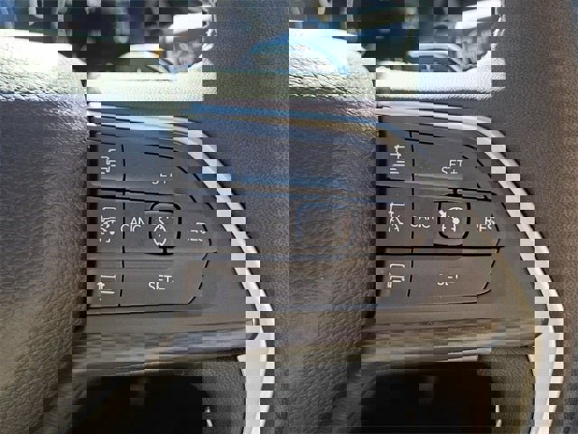 New 2025 Jeep Grand Cherokee Altitude image 23