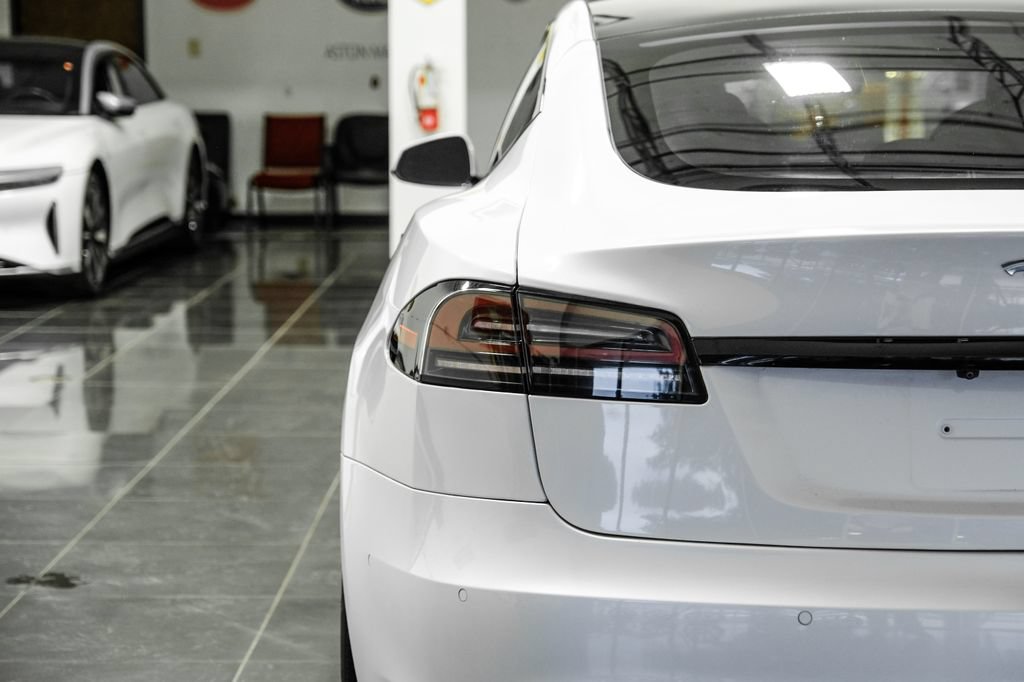 Used 2023 Tesla Model S Standard Range AWD/4WD image 55