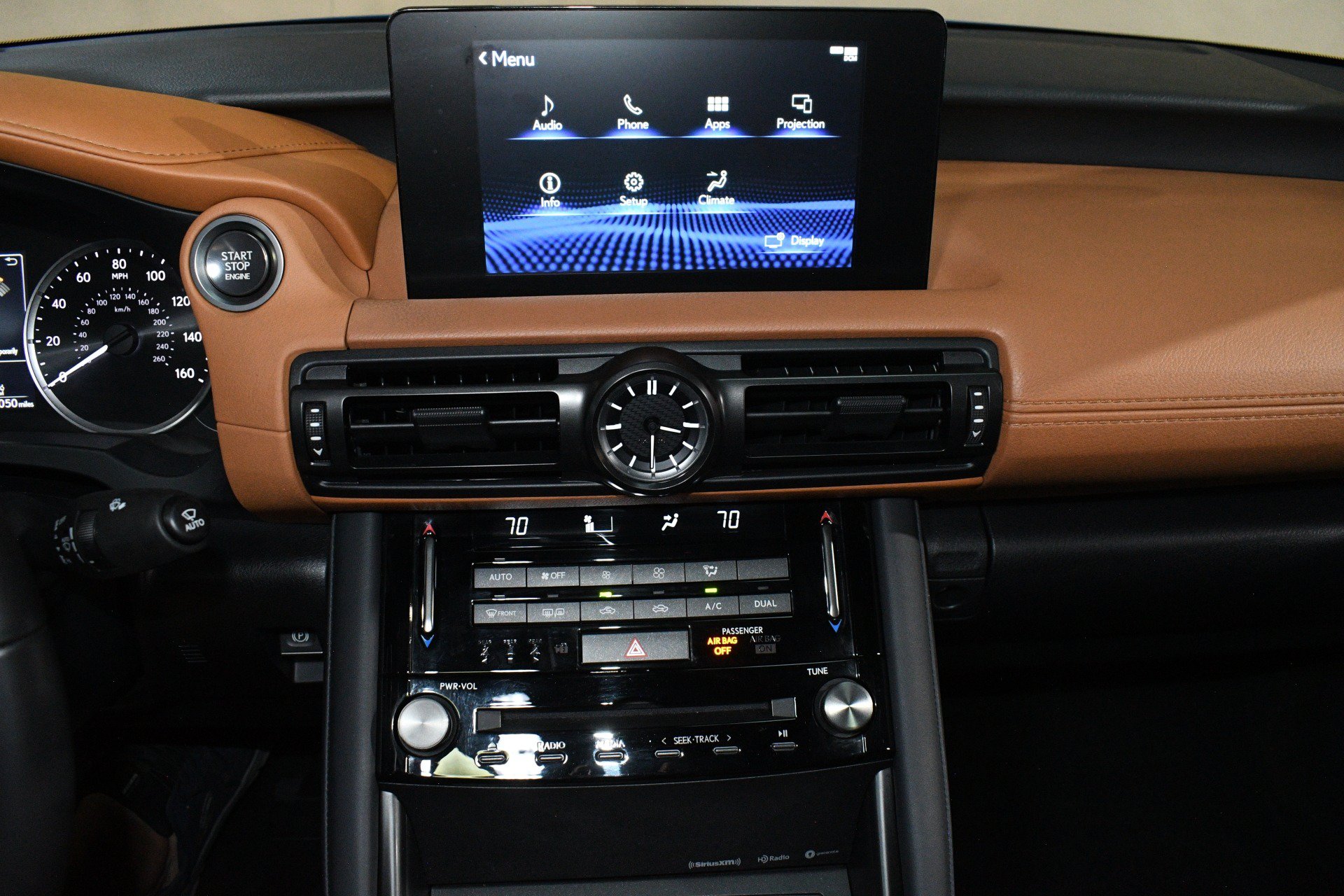 Used 2023 Lexus IS 300 w/ Premium Package RWD image 32