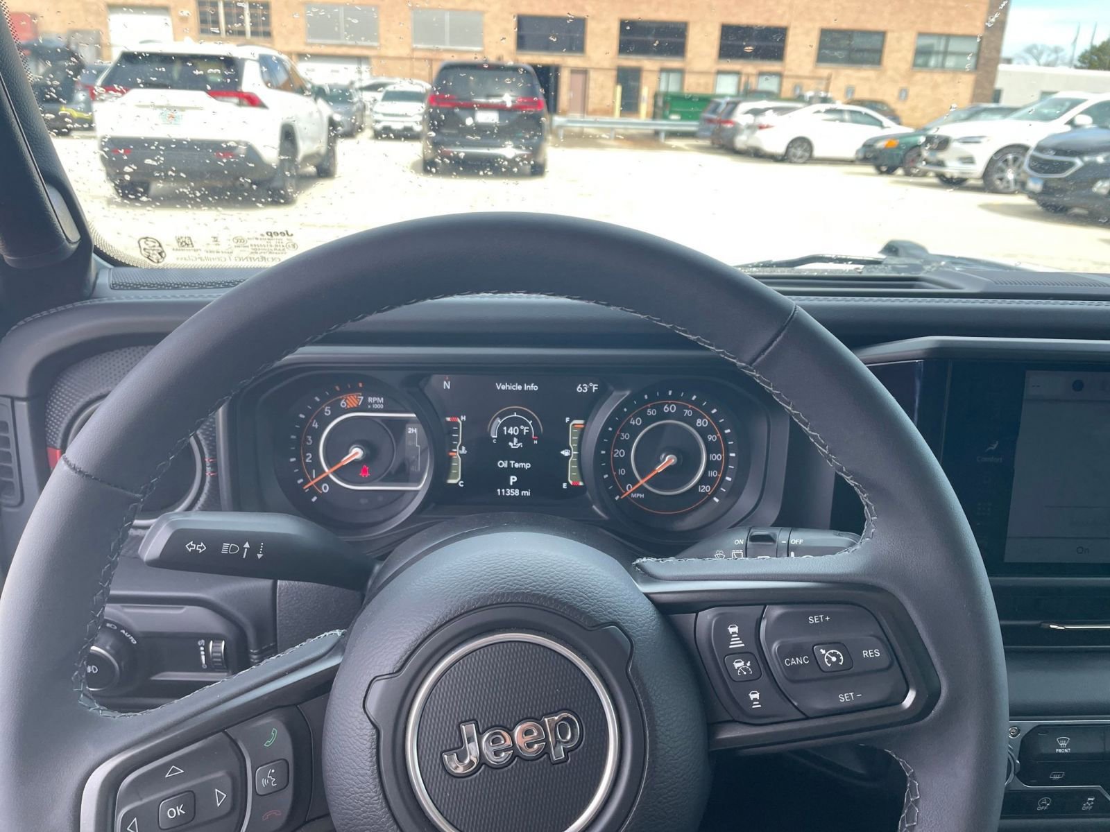 Used 2025 Jeep Wrangler Unlimited Rubicon AWD/4WD image 33