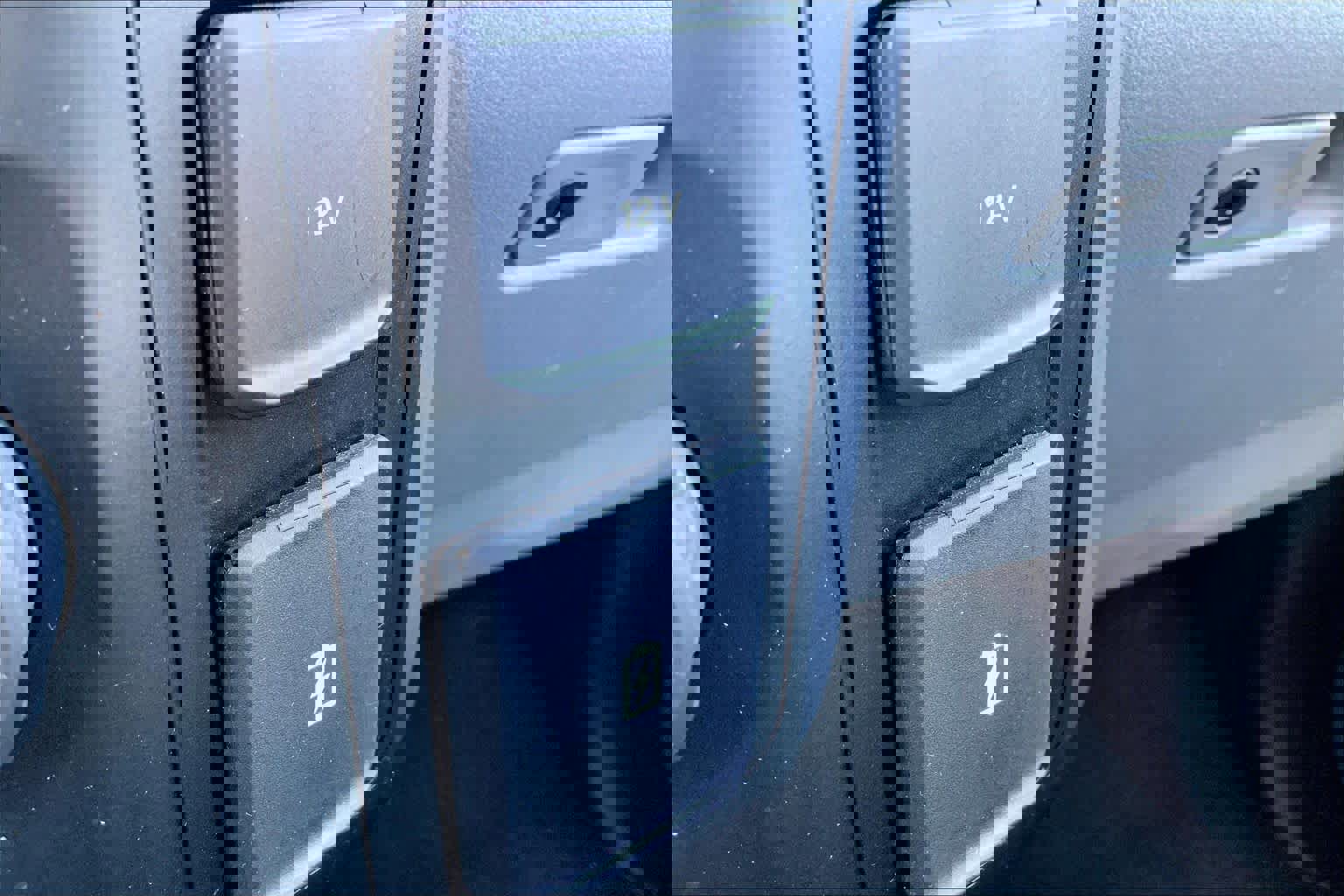 Used 2023 Ford F150 XLT w/ Trailer Tow Package image 28