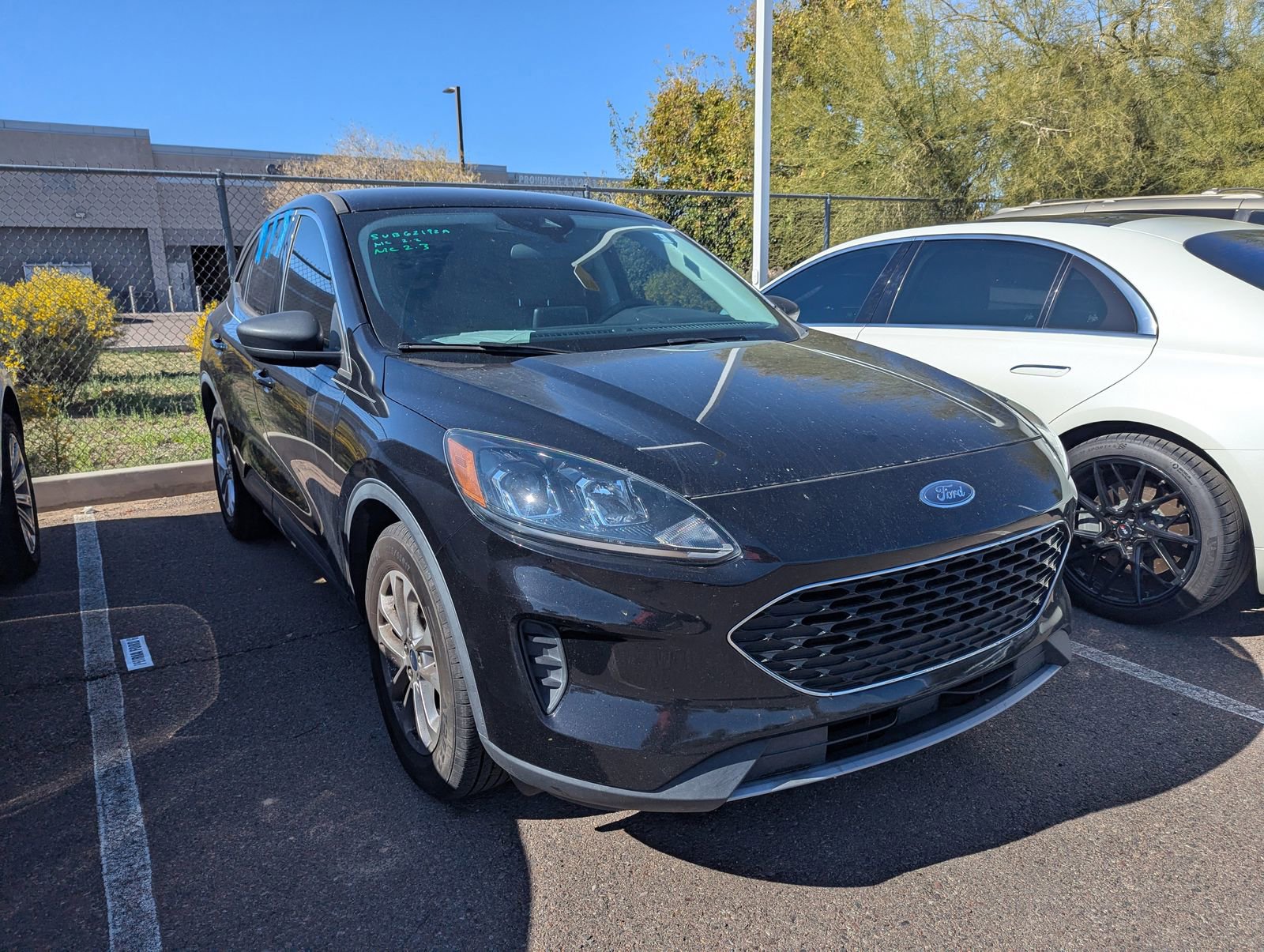 Used 2022 Ford Escape SE image 3