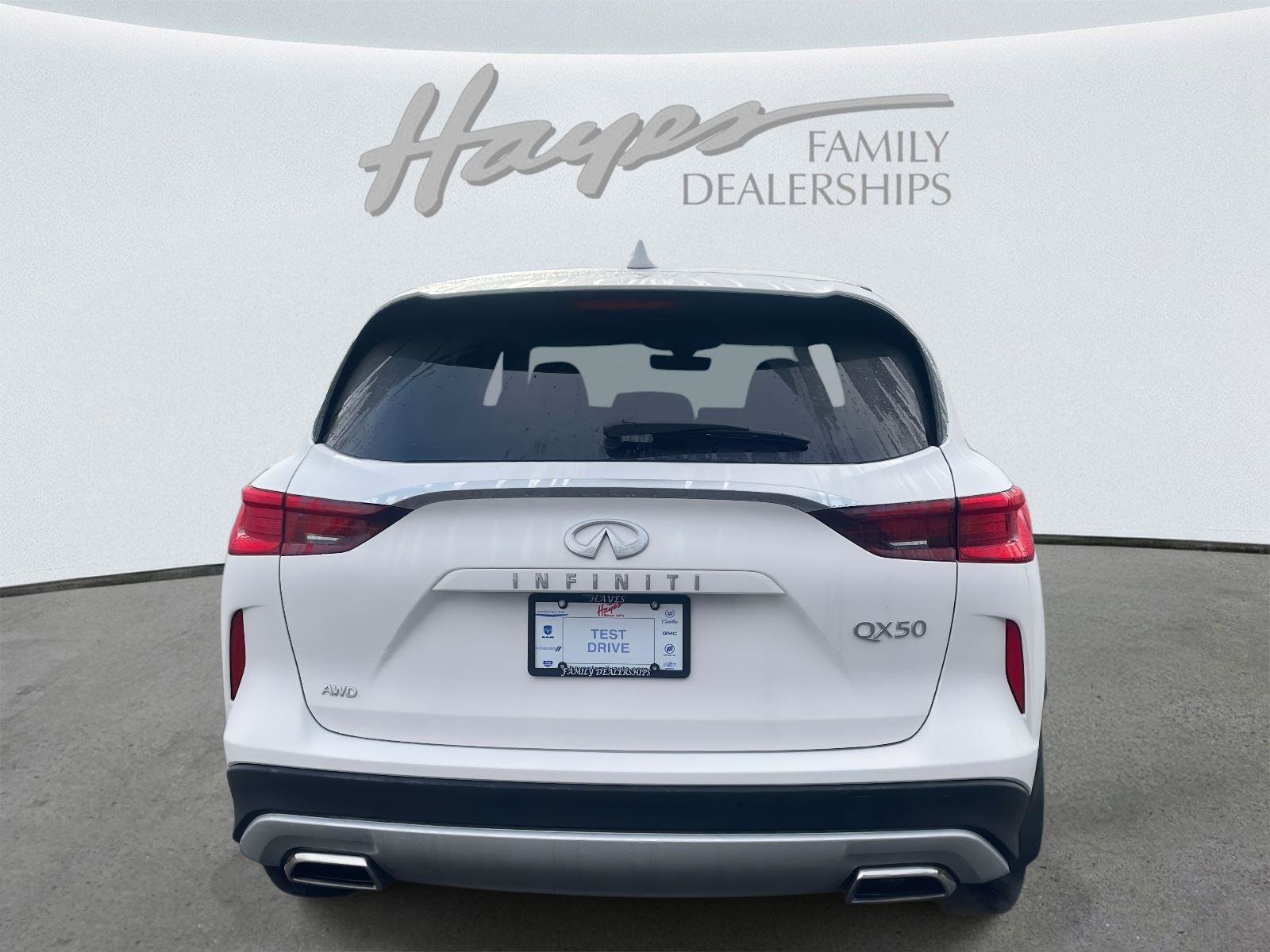 Used 2025 INFINITI QX50 Pure image 24