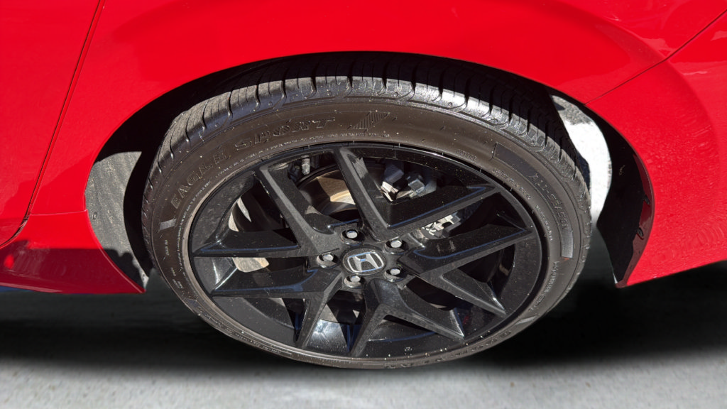 Used 2025 Honda Civic Sport image 11