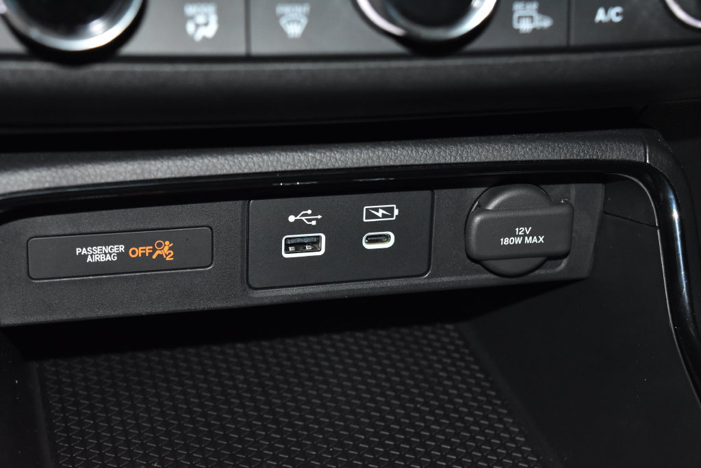 Used 2025 Honda CR-V EX image 14