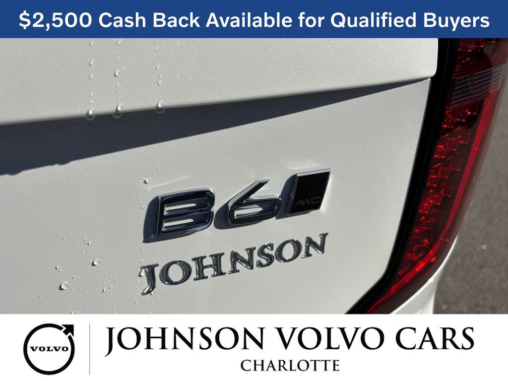 New 2026 Volvo XC90 B6 Plus w/ Protection Package Premier image 6